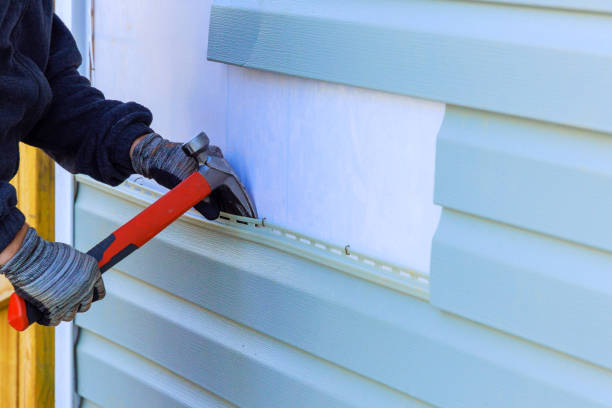 Reliable Siding Inspection contractor in Hinsdale, IL by Squared Siding